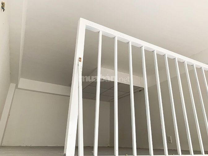 Cho thuê căn hộ mini 35m2 đường Phạm Văn Đồng Thủ Đức có máy lạnh