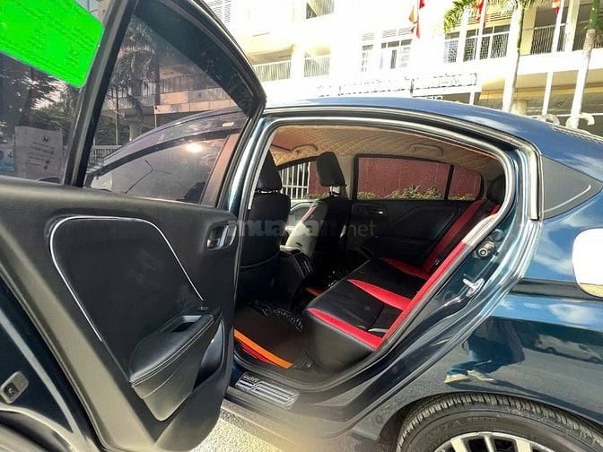 Bán xe honda city 2018 bản RS cao cấp