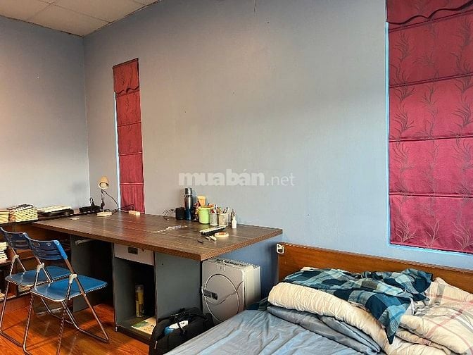 Chính chủ bán nhà mặt phố ,tiện Kinh doanh , giá đẹp hợp lí rất hiếm