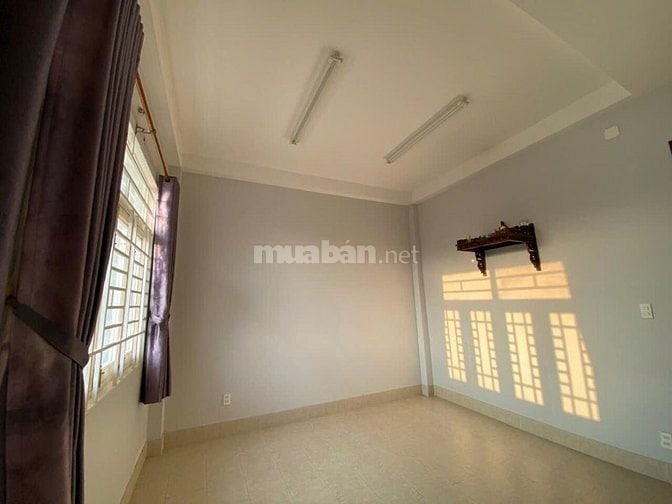 Nguyễn Súy, Tân Quý, 65m2 (4,5x17) 3 Tầng, Khu Vực Mua Bán Sầm Uất