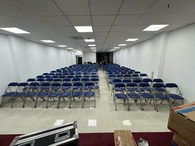Bán nhà 50c Trường Sơn Quận Tân Bình, DT 8x20 kc hầm 7T t/n 200tr