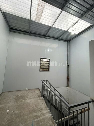 Cho thuê văn phòng, nhà ở kết hợp làm kho