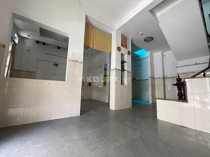 Nhà hẻm 8m 57/49 đường số 3 BHHA Bình Tân , ba tầng 5PN