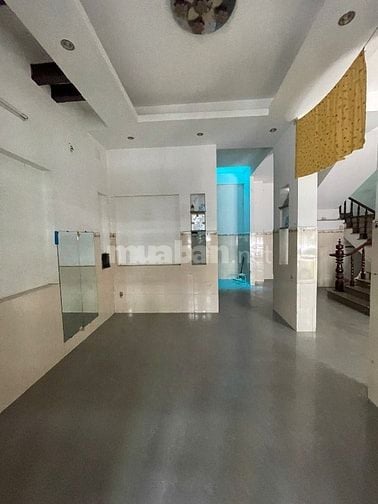 Nhà hẻm 8m 57/49 đường số 3 BHHA Bình Tân , ba tầng 5PN