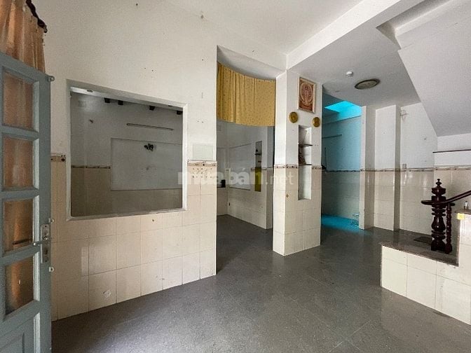Nhà hẻm 8m 57/49 đường số 3 BHHA Bình Tân , ba tầng 5PN