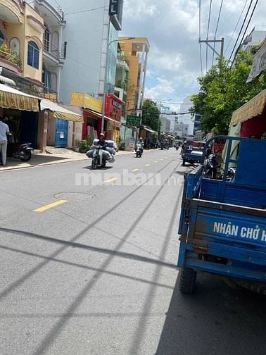 MTKD LÊ VĂN PHAN trung tâm chợ vải. DT:100m2 nở hậu. 5 tấm.  24.9 tỷ