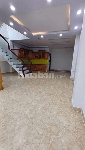 Cho thuê nhà khu Tên Lửa, MT đường Số 29, DT 6x20m, 4.5 tấm, 35 triệu