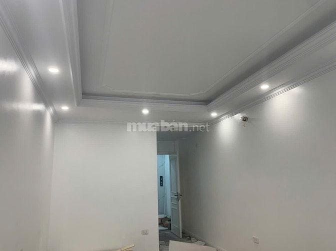 Nhà xây mới phố Yên Lạc - Hai Bà Trưng, 45m2, 5t, thang máy, kinh doan
