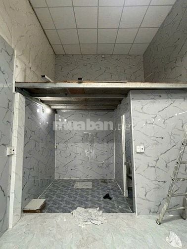 Cho thuê nhà mặt tiền Hòa Bình, P. Hiệp Tân, Q.Tân Phú giá 11.5tr