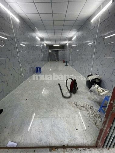 Cho thuê nhà mặt tiền Hòa Bình, P. Hiệp Tân, Q.Tân Phú giá 11.5tr
