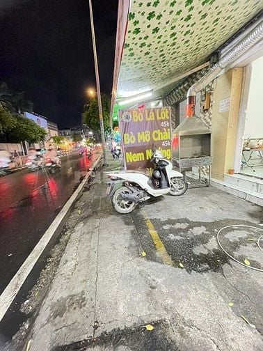Cho thuê nhà mặt tiền Hòa Bình, P. Hiệp Tân, Q.Tân Phú giá 11.5tr
