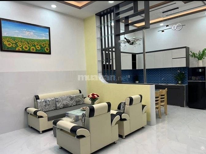 NHÀ CẤP 4 TRẢ 400 TRIỆU VÀO Ở NGAY NGÃ TƯ PHƯỜNG TÂN TRIỀU