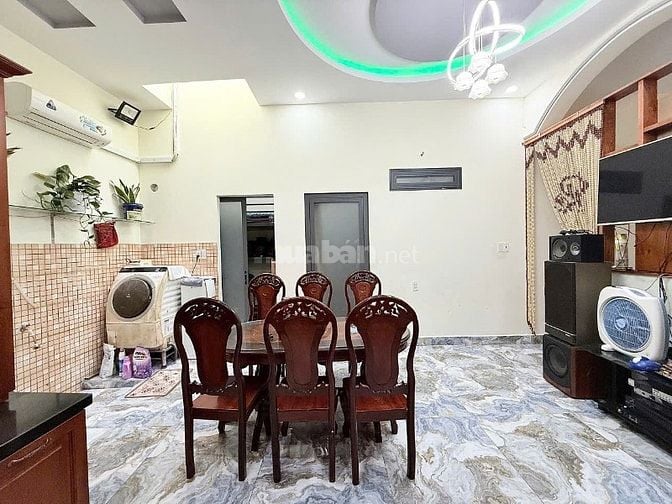 Bán gấp NHÀ ĐẸP Nguyên Hồng, P 1, Gò Vấp. 85m2 . chỉ 7.9 Tỷ TL
