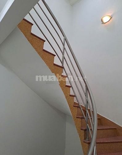Cho thuê nhà hẻm 4m(XH) Nam Kỳ Khởi Nghĩa, P.Võ Thị Sáu, Q.3 giá 16tr