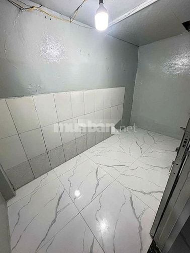 Cho thuê nhà mặt tiền An Dương Vương, P.11, Q.6 giá 20tr