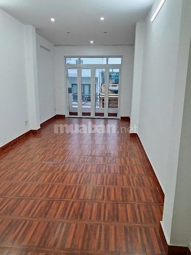Toà nhà VP hẻm xe hơi đường 3 tháng 2 (7 tầng; 3,6mx17,5m). Gá 13 tỷ