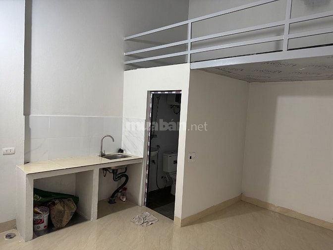 Cho thuê nhà tư khép kín, mới xây 50m sử dụng