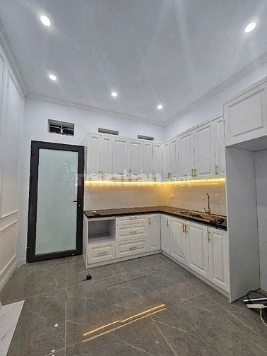 Bán nhà khu phân lô Lĩnh Nam, Hoàng Mai, diện tích 45 m2 x 5 tầng