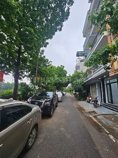 Bán nhà khu phân lô Lĩnh Nam, Hoàng Mai, diện tích 45 m2 x 5 tầng