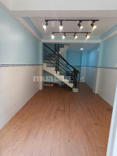 Cho thuê nguyên căn chính chủ đường Xô Viết Nghệ Tỉnh, quận Bình Thạnh
