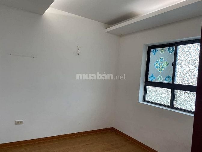 Chính chủ cho thuê căn hộ chung cư VP6 Linh Đàm ở được ngay