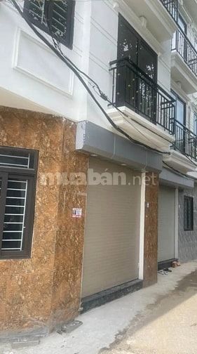 BÁN NHÀ KIM HOÀNG - VÂN CANH NGÕ Ô TÔ THÔNG GẦN TT MỸ ĐÌNH 