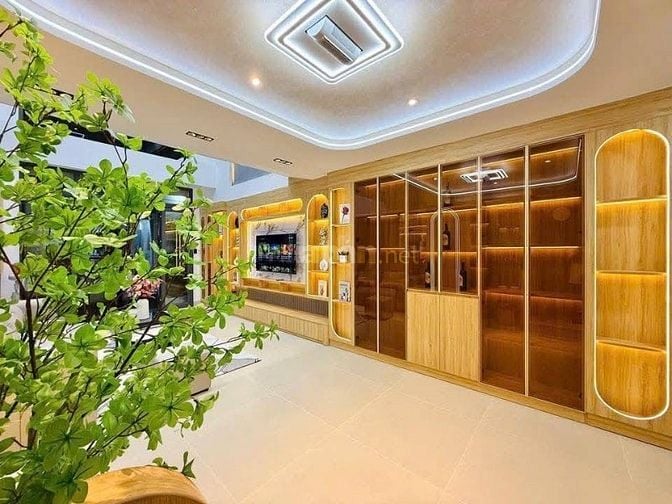 CHỈ 3TỶ9 SỞ HỮU NHÀ 3 LẦU TẠI HUỲNH VĂN BÁNH, P.13, PHÚ NHUẬN.HẺM 6M