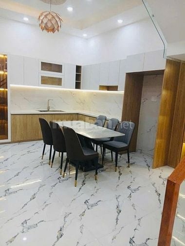 CẦN BÁN CĂN NHÀ 113m2   , GẦN KCN CẦU TRÀM  CÁCH ,NGAY CHỢ BÌNH CHÁNH 