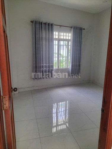Cho thuê nhà khu y tế kỹ thuật cao gần aoen bình tân