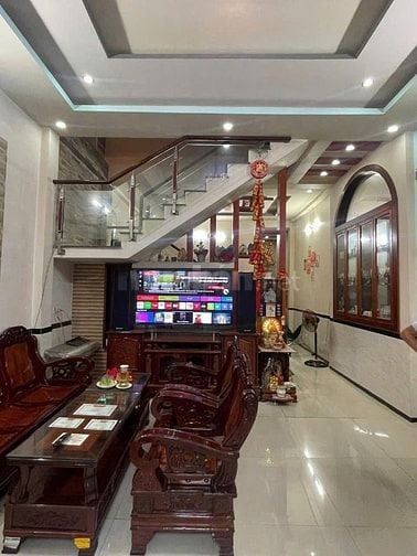 Bán nhà đường Bà Điểm 5, xã Bà Điểm Hóc Môn, sổ hồng riêng, giá tốt