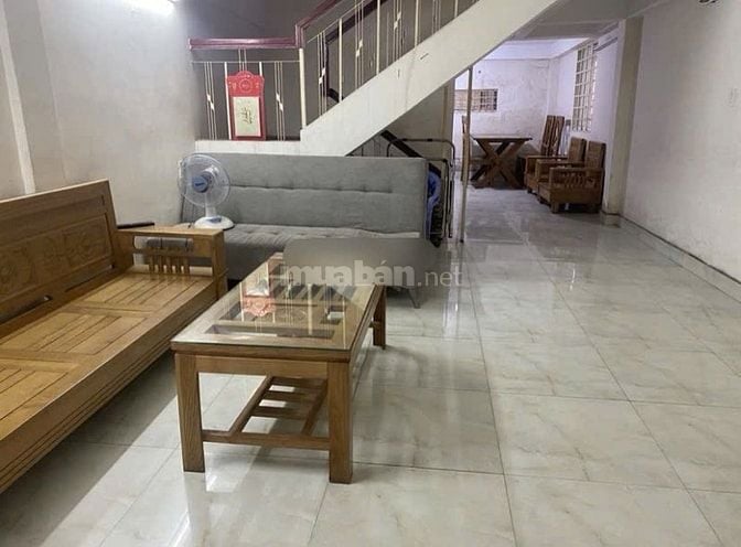 Cho thuê NHÀ HXH 3TẦNG 4PN NGAY ĐH HUTECH P25 Bình Thạnh