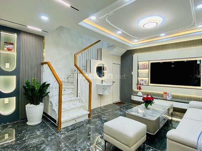 Cần tiền bán Nhà 4 lầu tuyệt đẹp Cao Cấp hẻm xe hơi 5m Bùi Quang Là