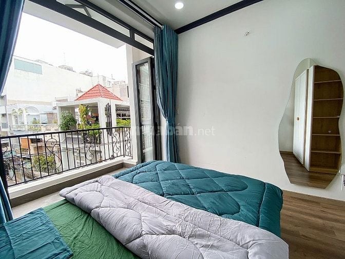 2lầu,st (3,5x17) mặt bằng KD và 6 phòng d.vụ Đường Nguyễn Thanh Tuyền