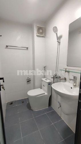 NỞ HẬU - 2 THOÁNG - VĂN CAO - 40M RA PHỐ - GIÁ 8.5 TỶ (TL)