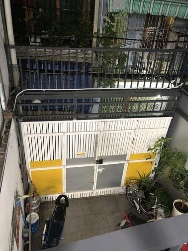 Bán nhà + dãy nhà trọ gần chợ mai lan hẻm thông