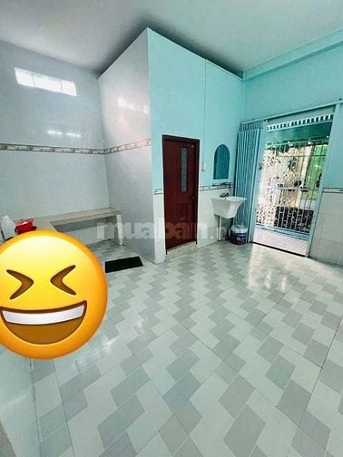 Bán nhanh đất và nhà đẹp, vị trí đẹp tại Mỹ Phước, TP Long Xuyên, An G