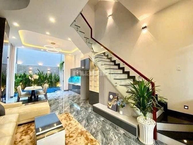 🔥 DUY NHẤT HẺM XE HƠI NGAY NAM KỲ KHỜI NGHĨA, Q.3 - 4TỶ700 🔥