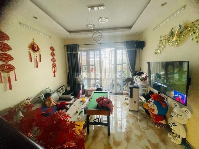 Bán nhà 4 tầng, gần chợ Bà Chiểu, Bình Thạnh