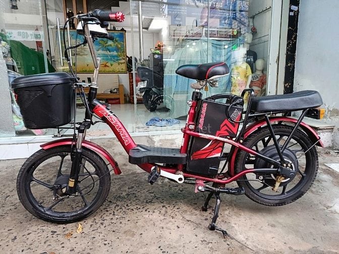Bán xe đạp điện Asama màu đỏ - 4 bình mới - 5,4 triệu