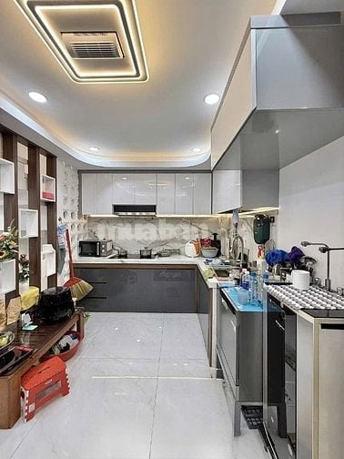 Bán gấp nhà 3PN 45m2 đường Phạm Văn Hai Tân Bình Giảm 100tr cho khách 