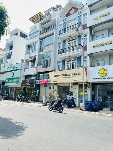 Bán nhà mặt tiền Nguyễn Thái Bình, 2 lầu, vị trí kinh doanh_13.2 Tỷ TL