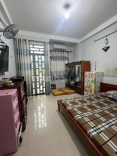 Cho thuê nhà đường số 1, Bình Tân, 4×17m, 2 lầu