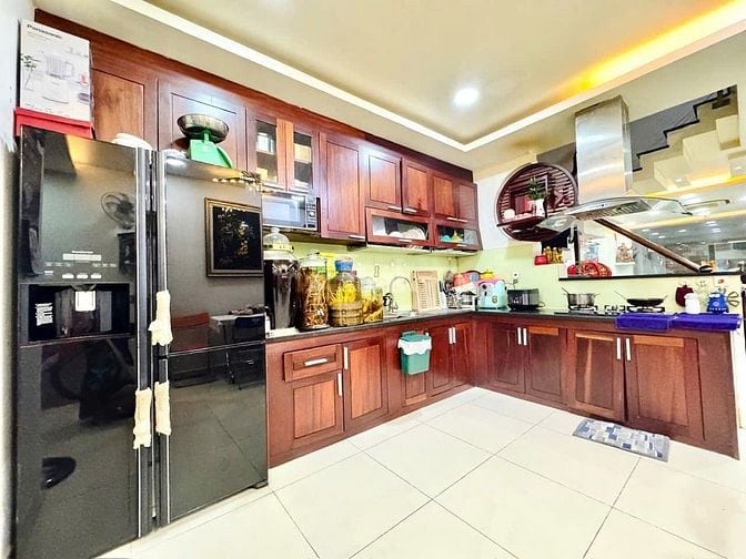 Nhỉnh 7 Tỷ TL!  79M² – 4 Tầng4pn, HẺM XE TẢI – Ô TÔ NGỦ TRONG NHÀ –