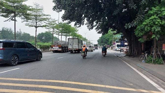 Bán nhà phố Nguyễn Văn Linh, 30m2- 5 tầng- mt4.5m- 5.55 tỷ, gần bigC
