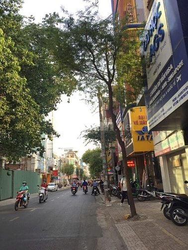 Bán nhà mặt tiền Ngô Quyền, P5, Q10, DT: 4.1x16m, 4 tầng giá: 19,9 tỷ