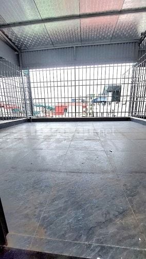 Bán nhà phố Nguyễn Văn Linh, 30m2- 5 tầng- mt4.5m- 5.55 tỷ, gần bigC