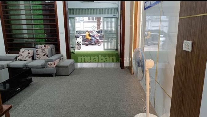 Cho thuê nhà mặt phố Thiên Hiền, Mỹ Đình: 100m2, 5 tầng, 38tr