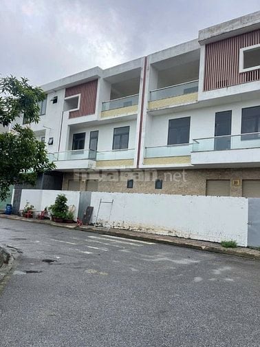 CẦN BÁN NHÀ MẶT TIỀN SHOPHOUSE 33M DỰ ÁN LONG HƯNG CITY