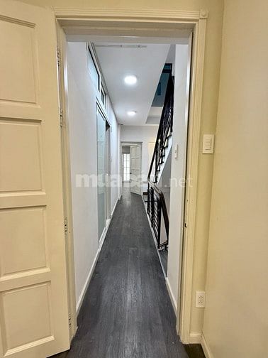 MẶT TIỀN NGUYỄN TRỌNG TUYỂN- CẦU KIỆU, PN- 62m2- 5 TẦNG- CHỈ 18,x TỶ