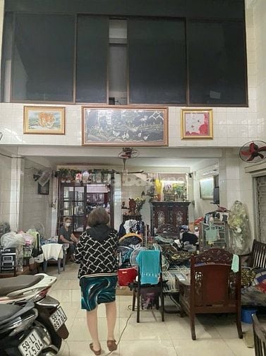 Bán nhà mặt tiền Ba Đình, P.10, Q.8: 5,4 x 23, giá 16,9 tỷ